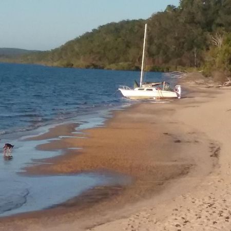 Urangan Motor Inn Hervey Bay Zewnętrze zdjęcie