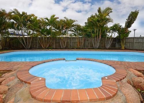 Urangan Motor Inn Hervey Bay Zewnętrze zdjęcie