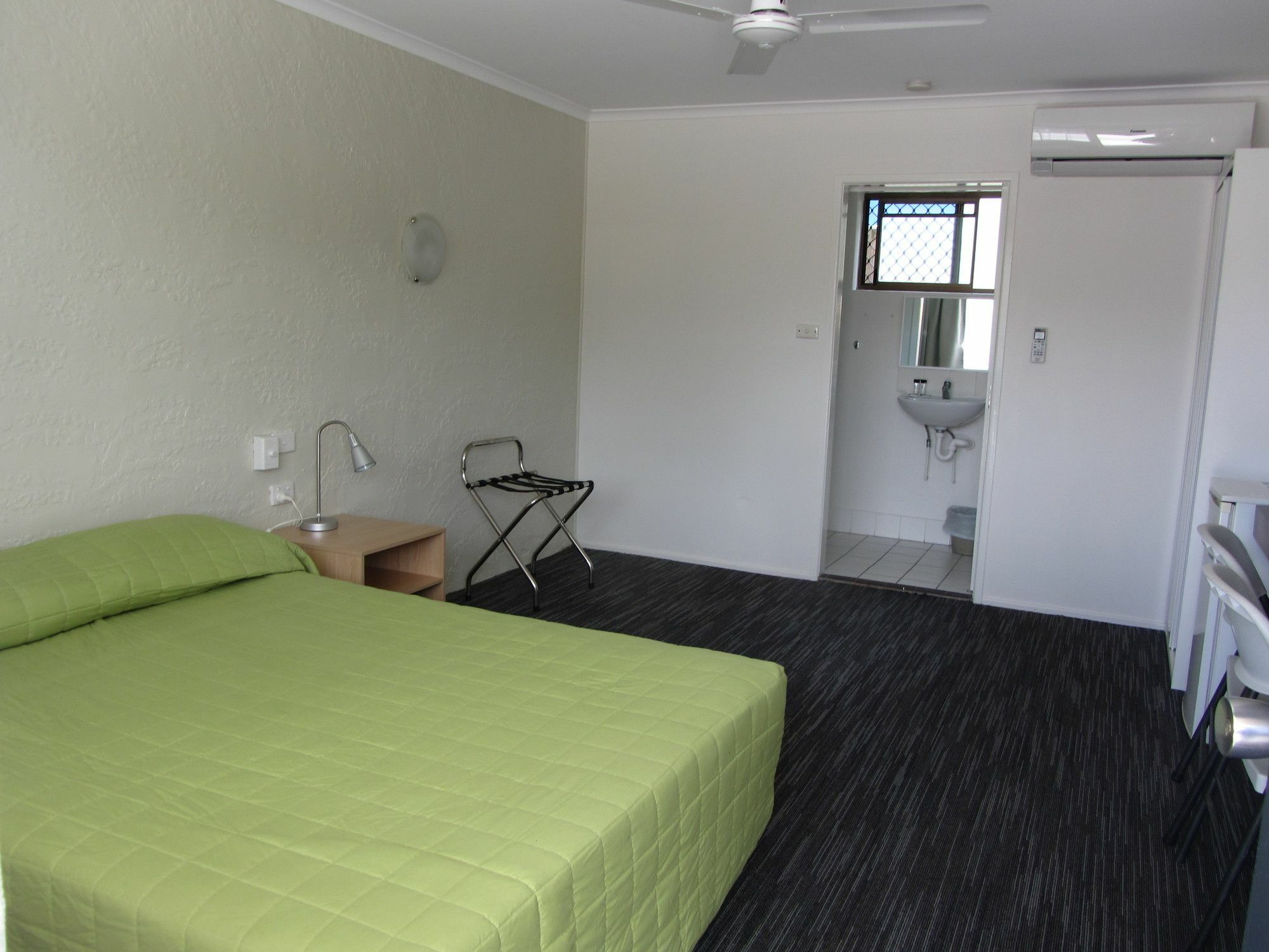 Urangan Motor Inn Hervey Bay Zewnętrze zdjęcie